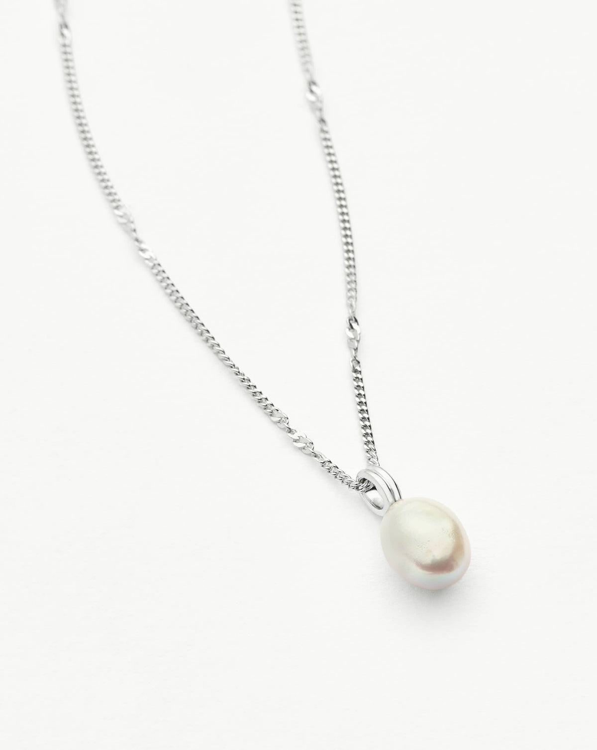 Baroque Pearl Twisted Chain Necklace | Sterling Silver/Freshwater Baroque Pearl
