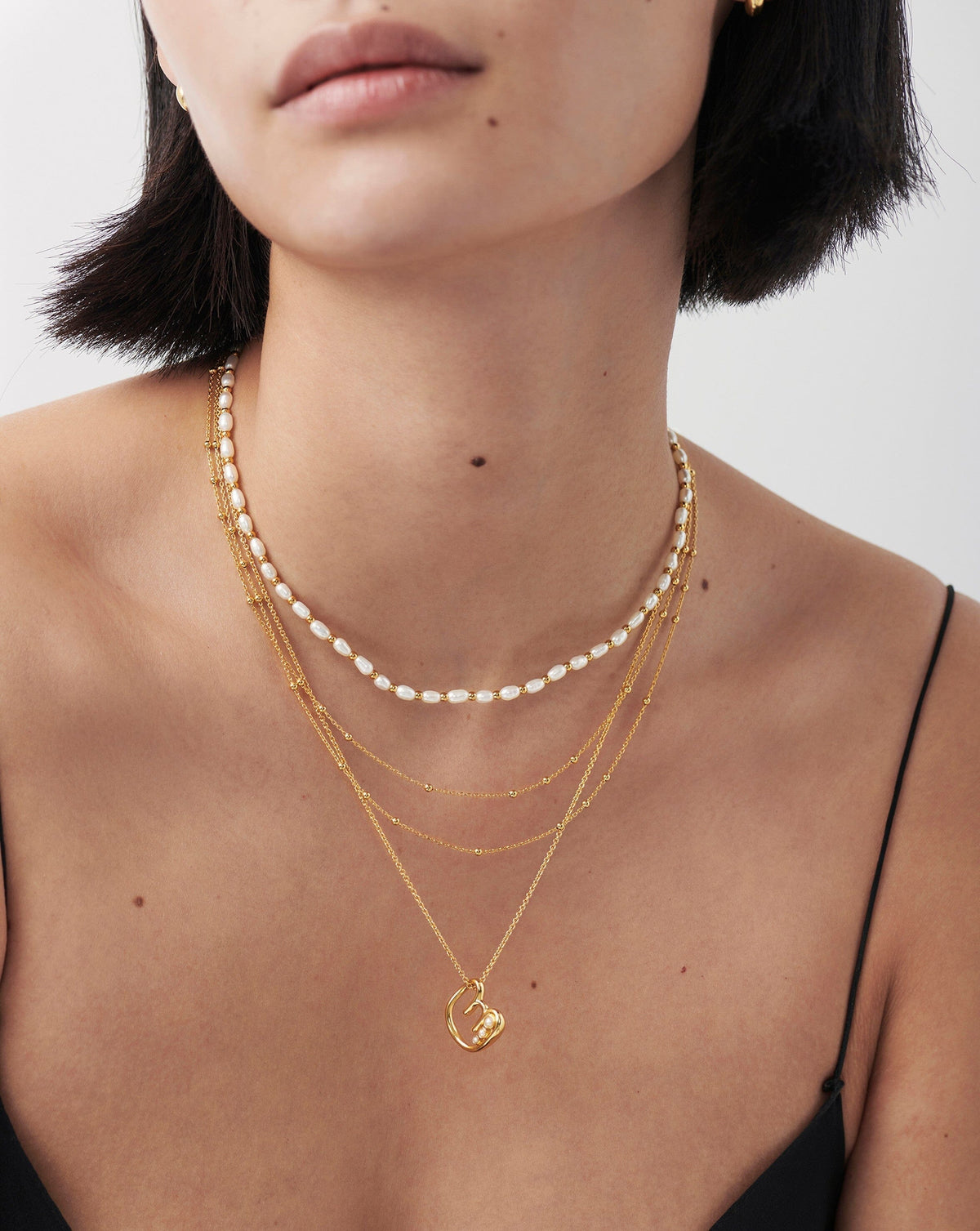 Chubby Pearl Initial Pendant Necklace  - Initial E | 18ct Gold Vermeil/Pearl