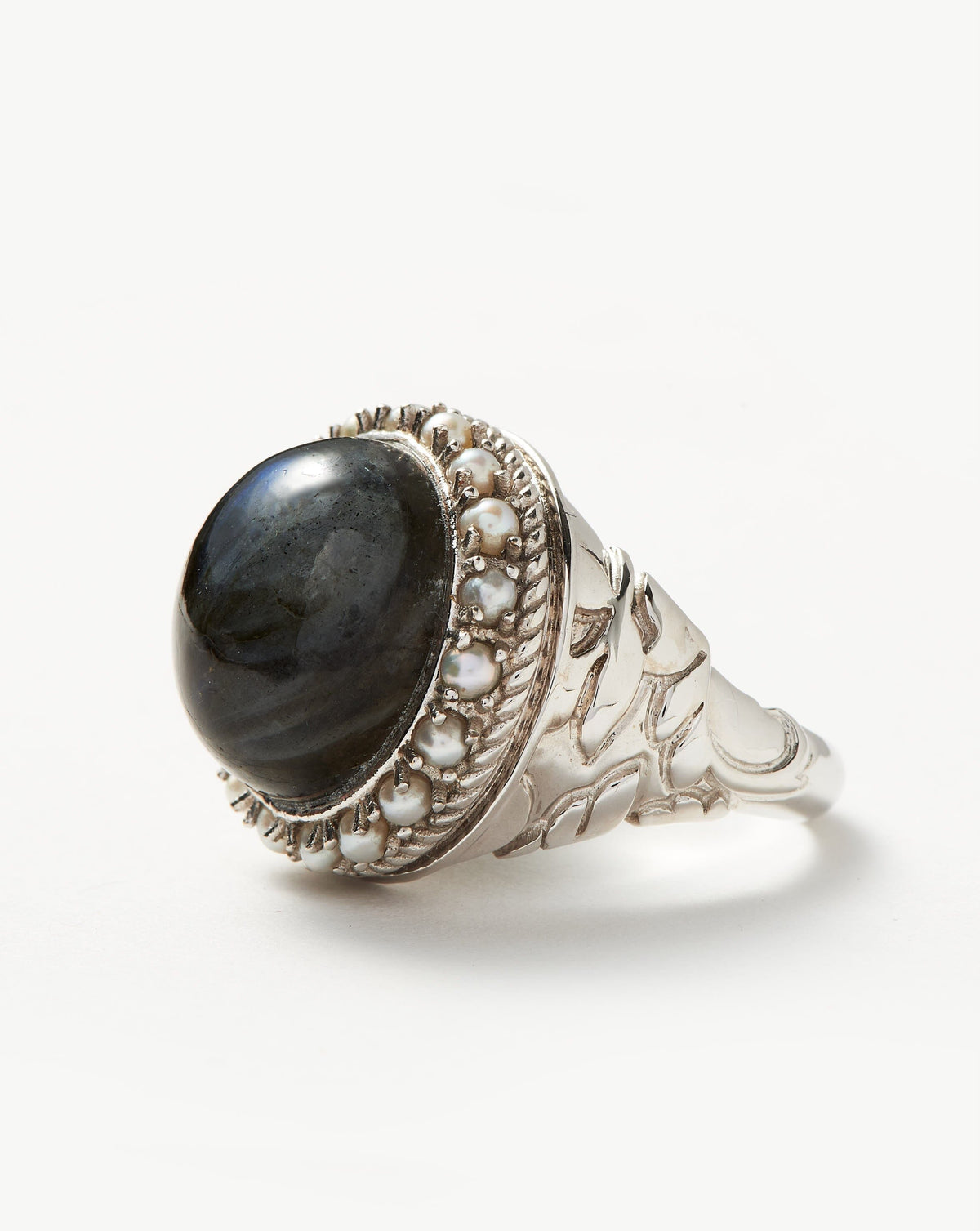 Harris Reed Labradorite Cocktail Ring | Silver Plated/Pearl & Labradorite