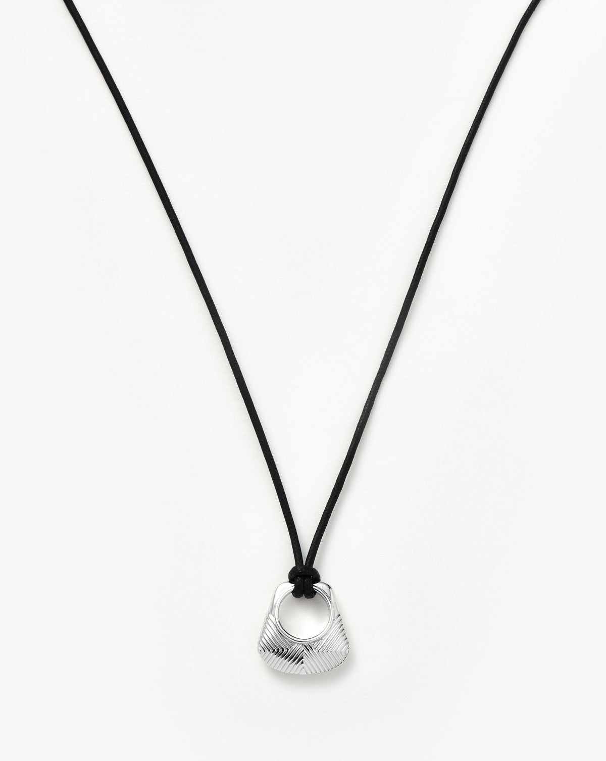 Hera Ridge Pendant Cord Necklace