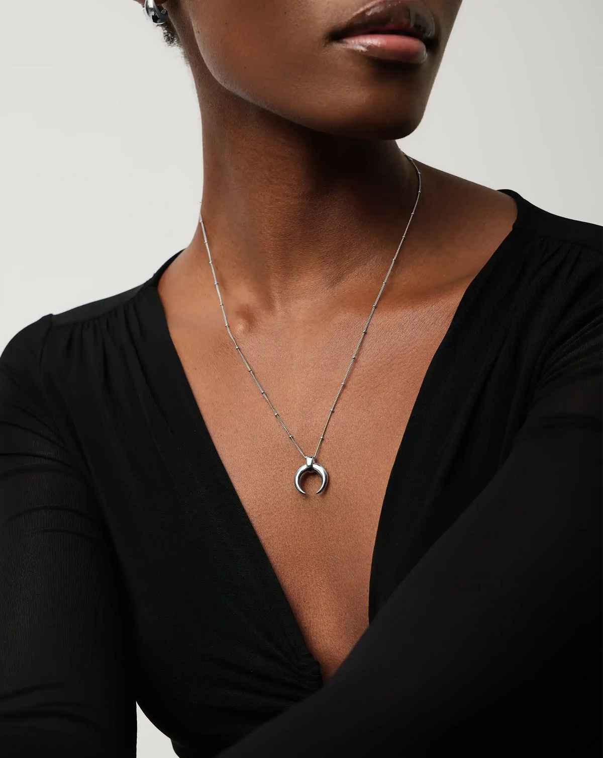 Lucy Williams Large Horn Pendant Necklace
